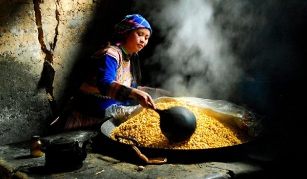 Happy Water: Ha Giang Loop’s Liquid Gold You Can’t Miss 7 ruou ha giang